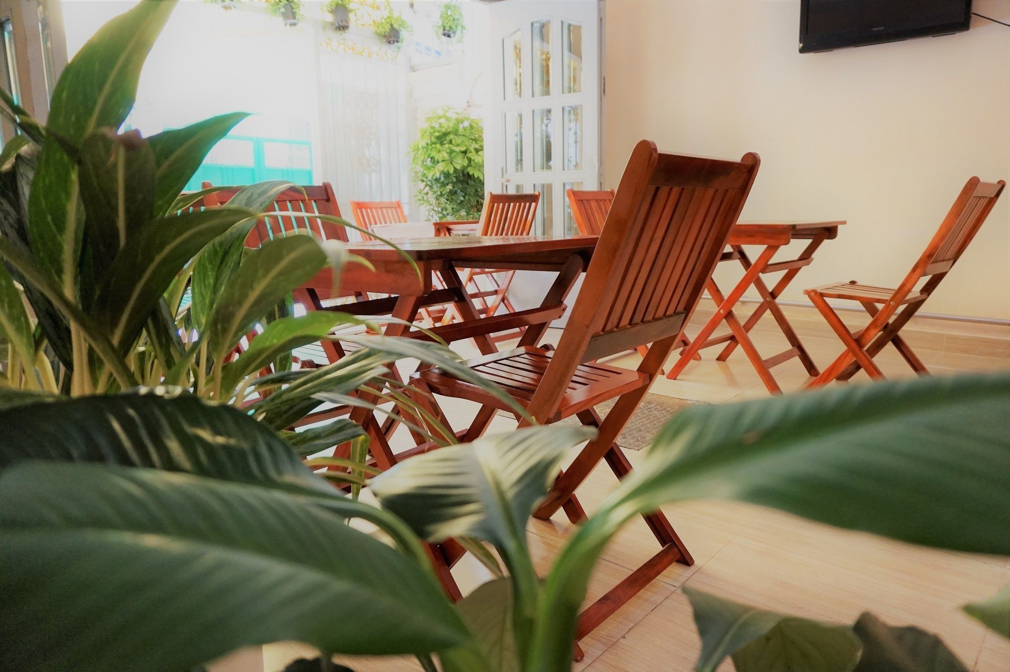 ホテル Reddoorz Near Khu Che Xuat Tan Thuan 2 ホーチミン市 エクステリア 写真