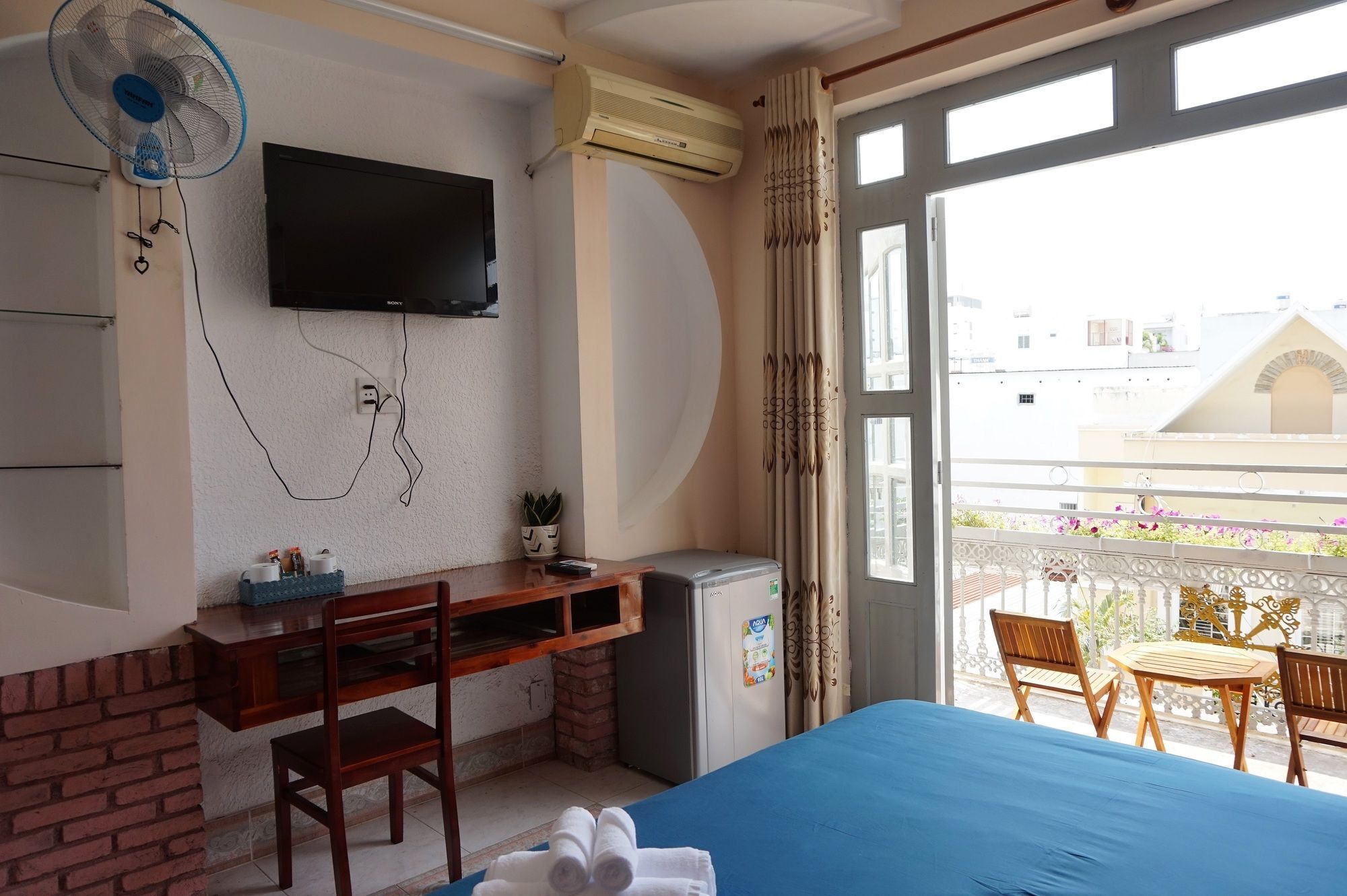 ホテル Reddoorz Near Khu Che Xuat Tan Thuan 2 ホーチミン市 エクステリア 写真
